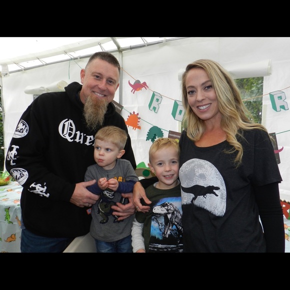 Meet your Posher, Julie - Picture 7 of 16